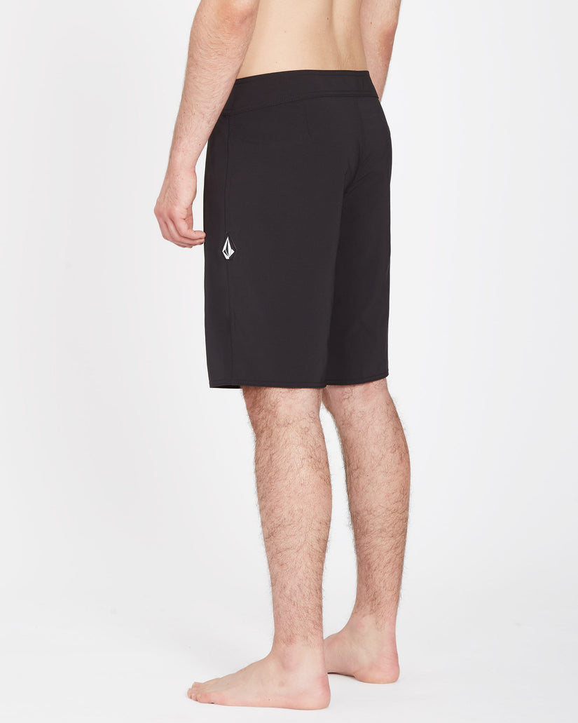 Lido Solid Mod 20" Boardshorts - BLACK