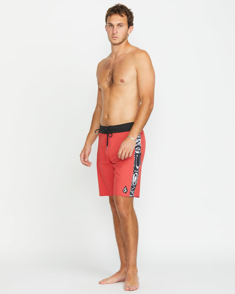 Mingle Mod 20" Boardshorts - CRANBERRY
