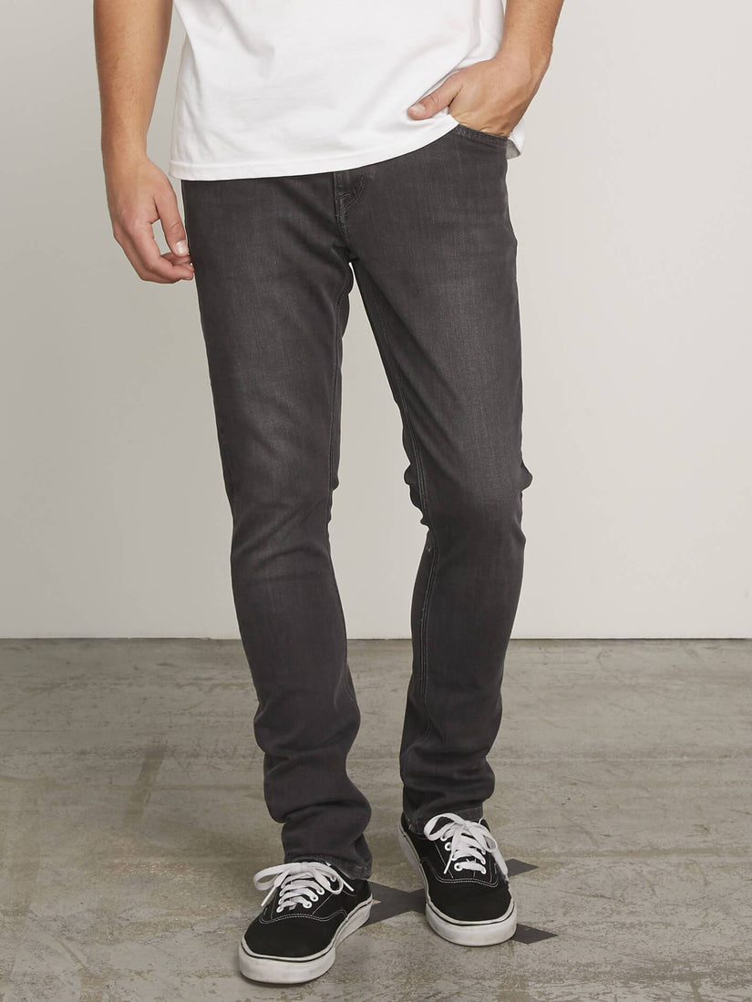 2X4 Skinny Fit Jeans - Brushed Black